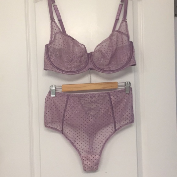 VS Unlined Balconet Bra & High Waist Thong 38DD/L - Picture 5 of 8